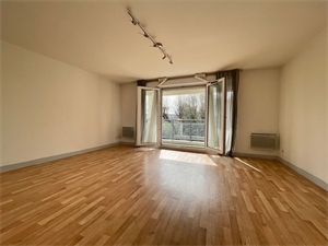 appartement à la vente -   27000  EVREUX, surface 81 m2 vente appartement - APR703824